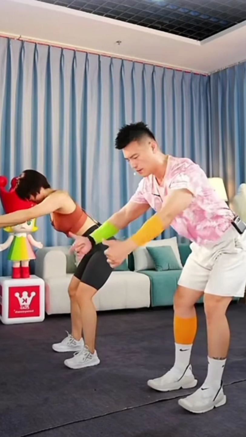 开云体育官网-球星爆发！体操赛场再现神级操作