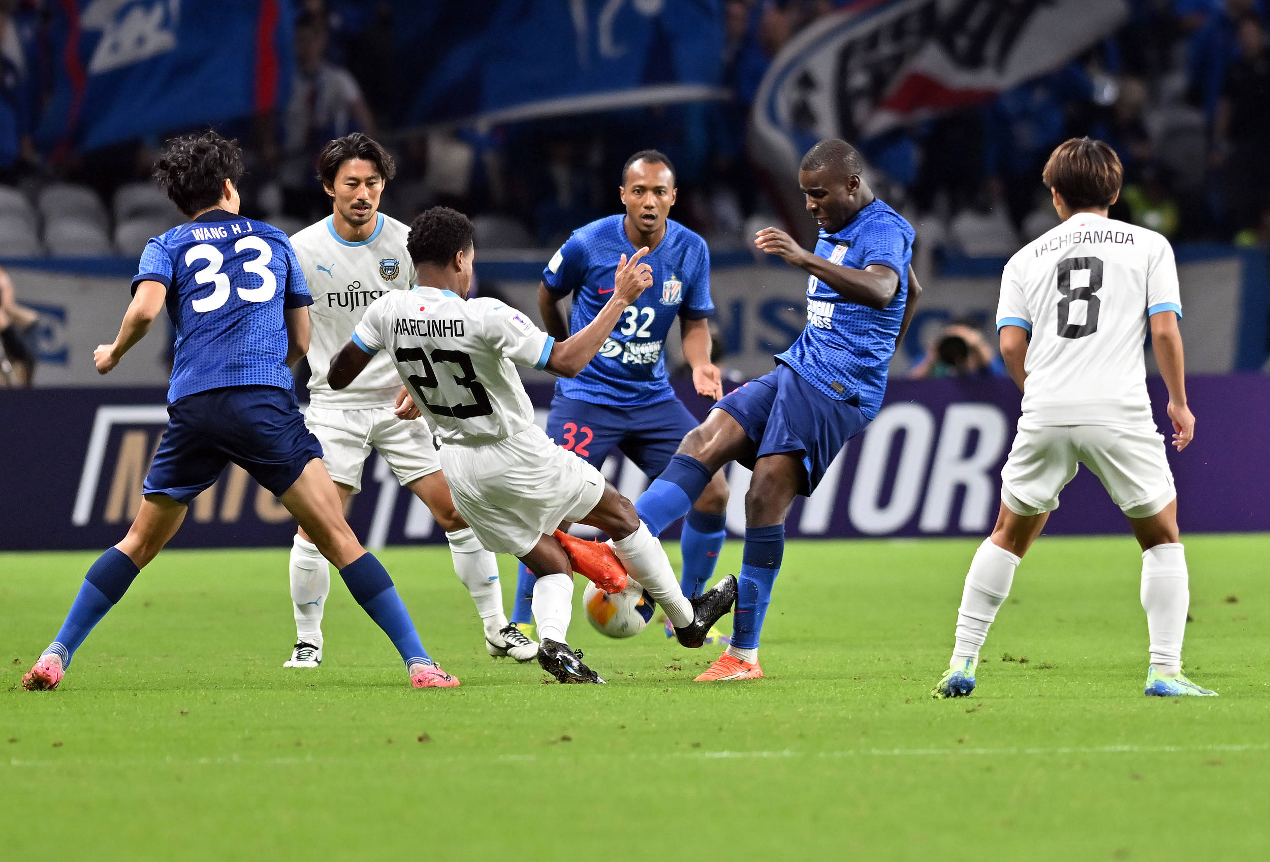 开云体育平台APP-足球决赛震撼开打，巅峰对决引爆全场