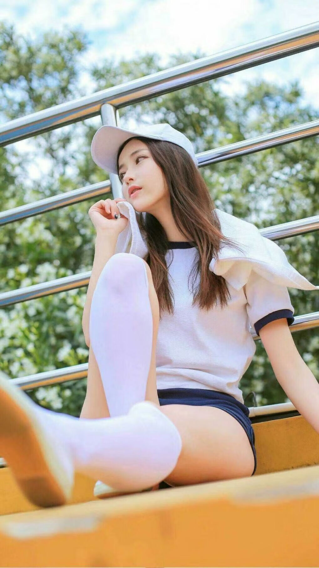 逆风王者的加冕礼,莱万硬仗之王与智利的史诗逆转