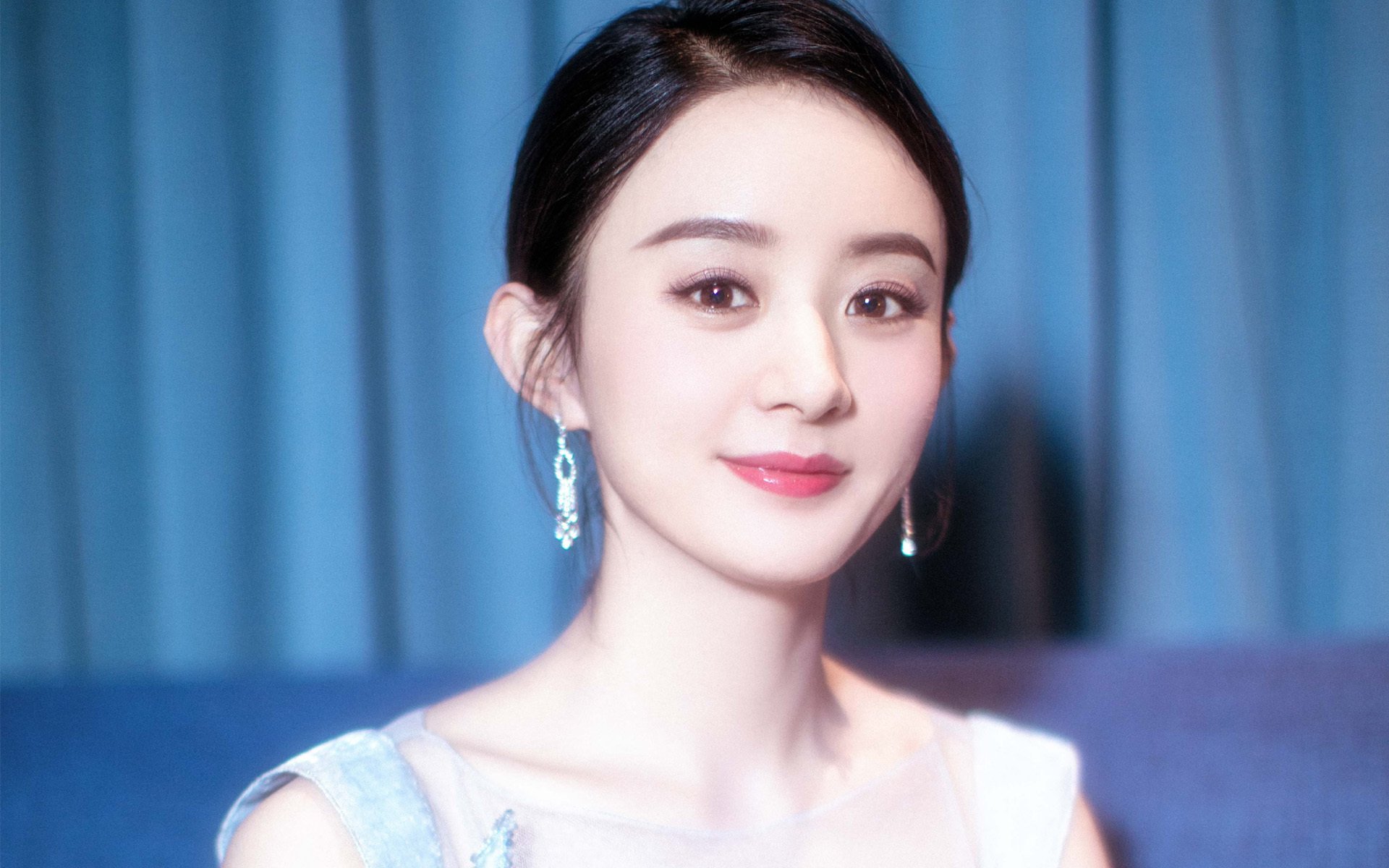 蓝鹰逆袭,当F1争冠决战遇上拉齐奥强压美国资本的赛道对决