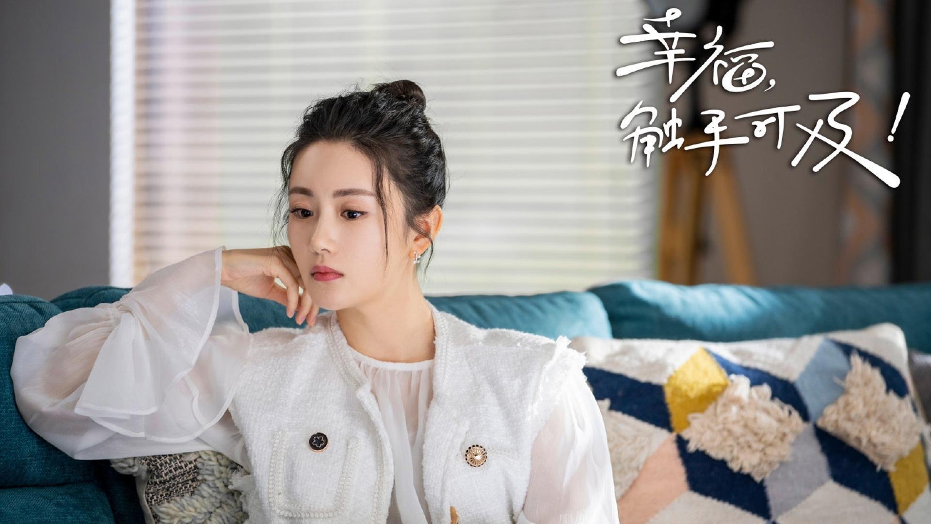 双线并行，从雷霆撕裂波特兰到恩比德统治世界杯—一个接管时代的平行叙事