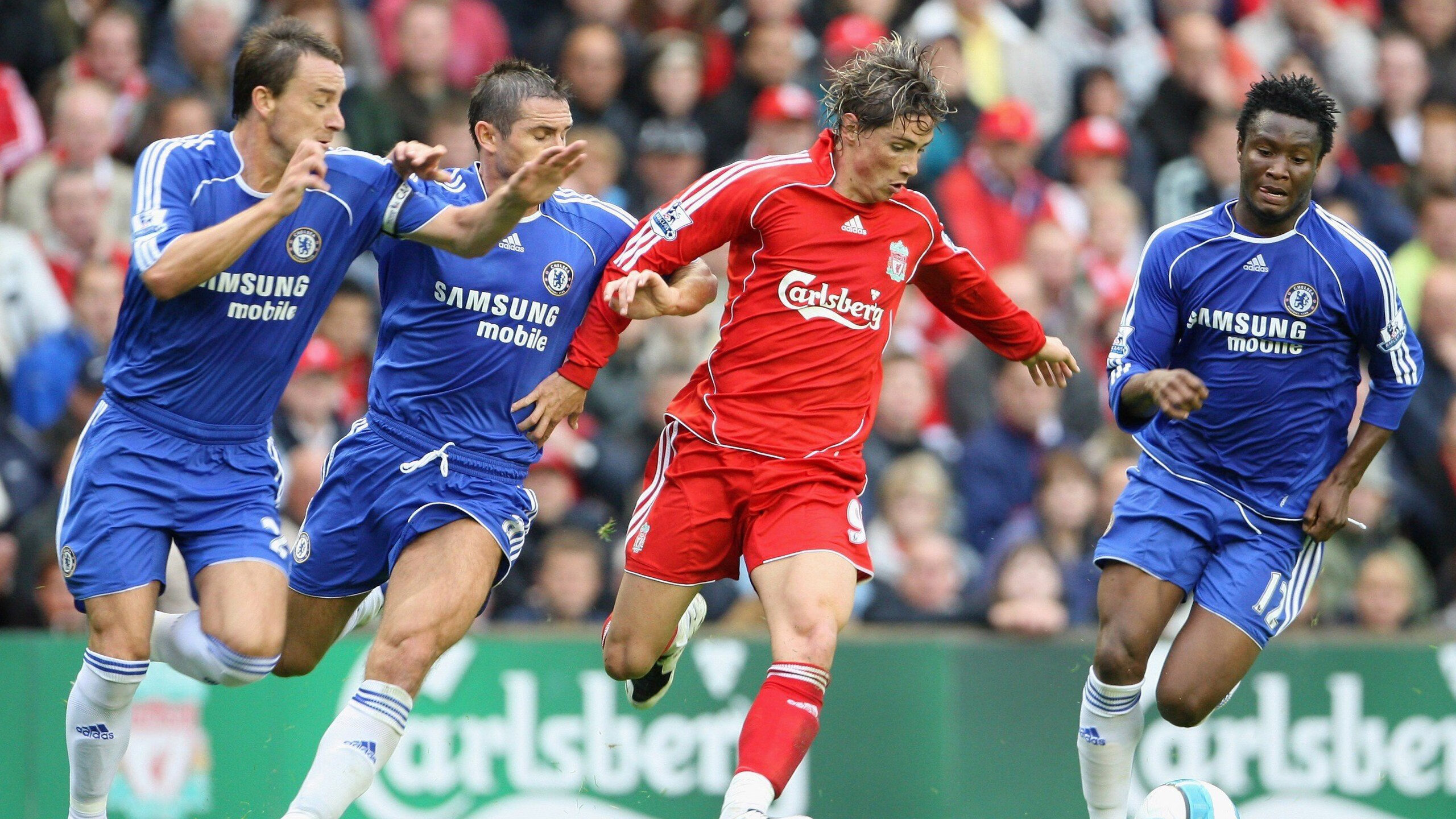 开云体育-引擎之心，爱德华兹如何点燃F1街道赛的团队之魂