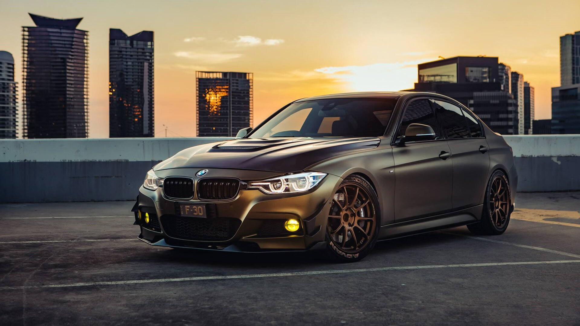 开云体育中国-冰与火之歌，当欧冠决赛夜幻想热火鏖战西域