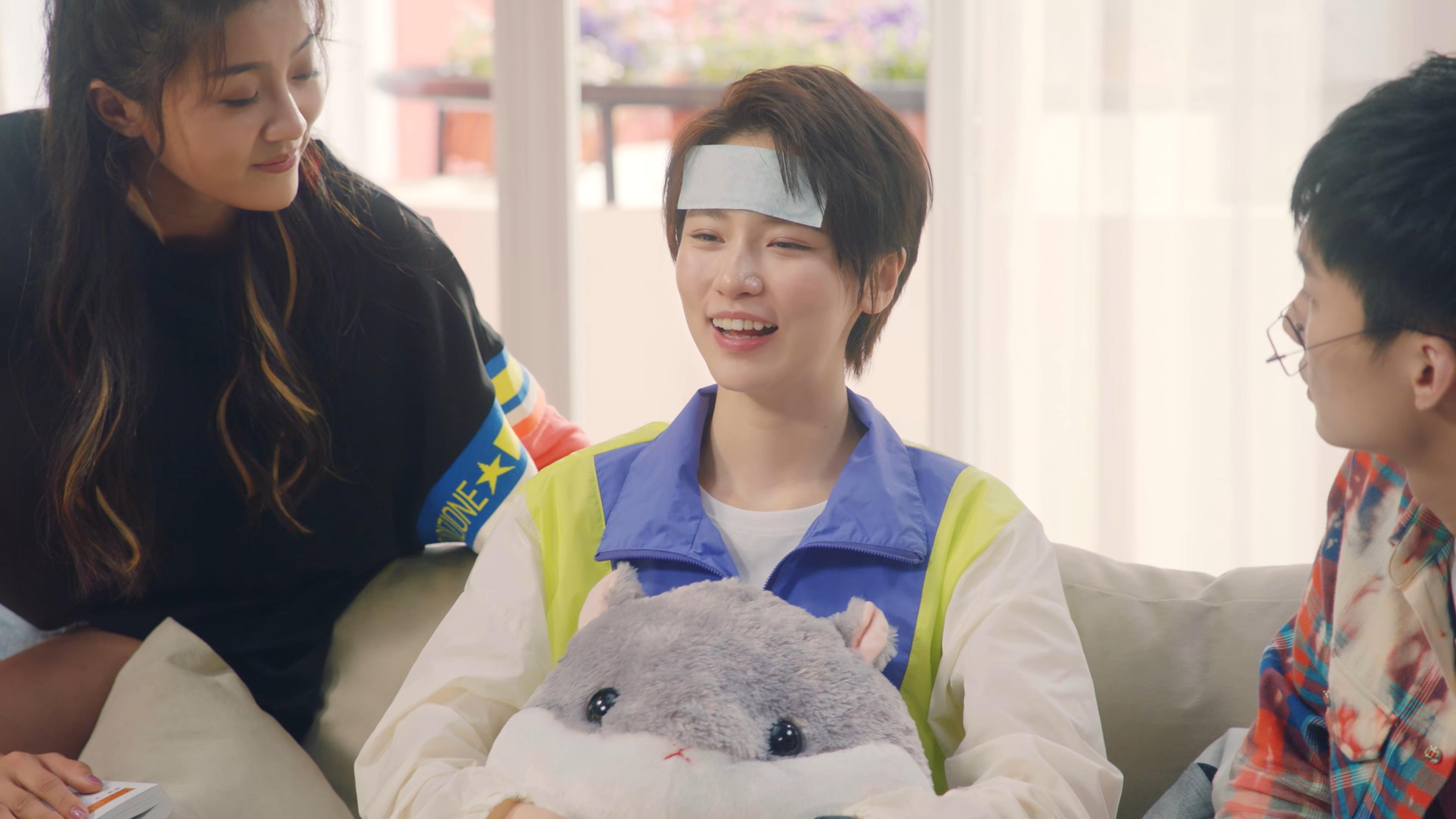 唯一性的双重奏,F1街道赛焦点战与冰岛足球晋级几内亚的传奇