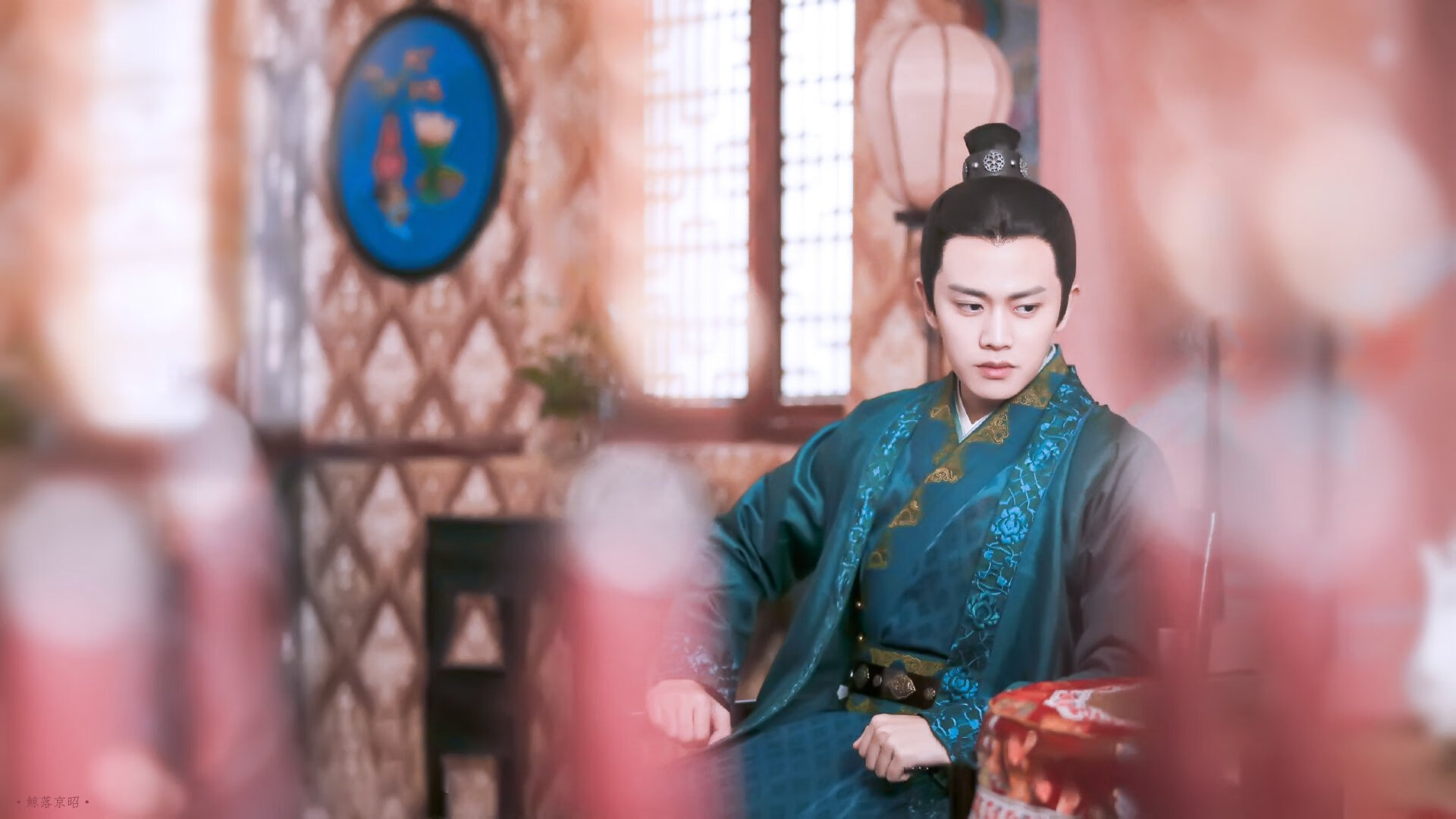 国旗阴影下的救赎，当德布劳内为乌克兰戴上荆棘之冠